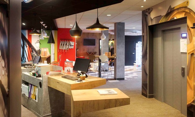 Montargis Hotel | Relax at ibis Montargis: Family-Friendly with Great Amenities