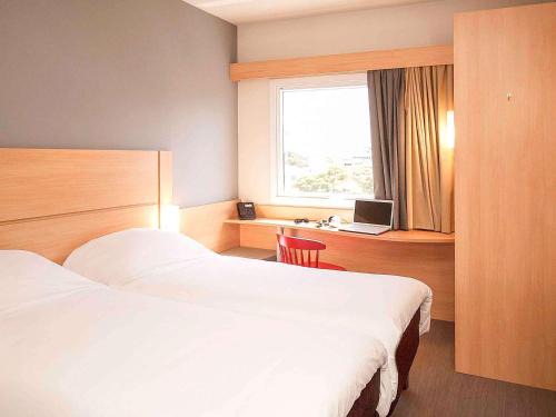 Centro Hotel | Comfortable ibis Montenegro: Pet-Friendly & Family-Oriented
