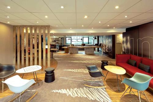 Saint-Denis Hotel | Discover ibis Paris Saint-Denis Stade Sud: Pet-Friendly Stay