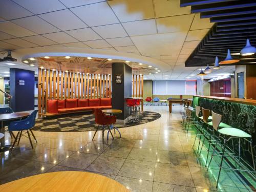 Zona Sul Hotel | Pet-Friendly ibis Rio de Janeiro Botafogo with Pool Access