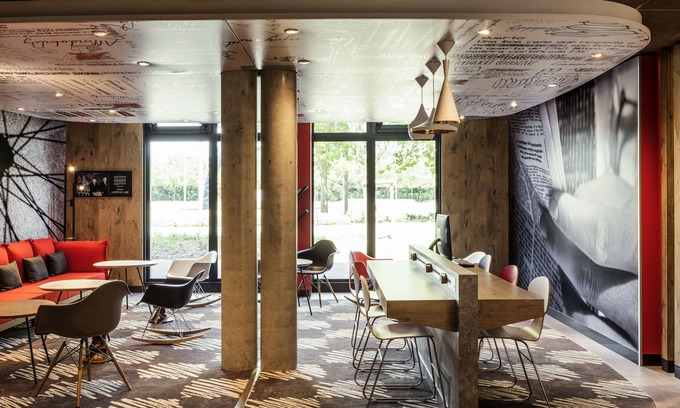 Montigny-le-Bretonneux Hotel | Comfortable Stay at ibis Saint Quentin En Yvelines Velodrome