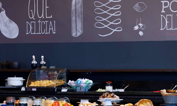 Sao Carlos Hotel | Modern ibis Sao Carlos: Pool, Restaurant & Family-Friendly