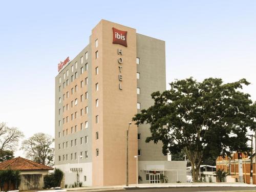 Sertaozinho Hotel | Pet-Friendly Ibis Sertaozinho with Breakfast & Accessibility
