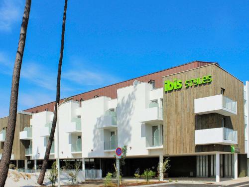 Gujan-Mestras Hotel | Relax at ibis Styles Arcachon Gujan Mestras - Pet Friendly Stay