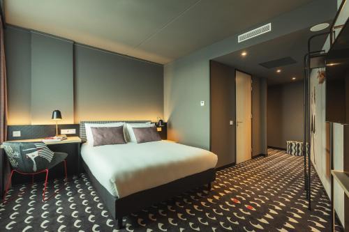 Stationsplein Hotel | Enjoy Comfort at ibis Styles Arnhem Centre with Great Amenities