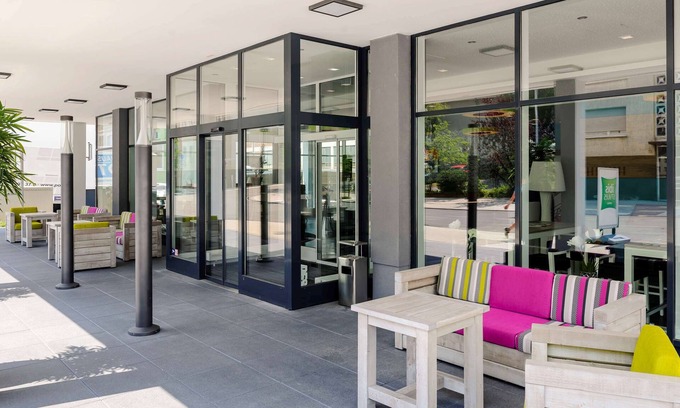 Neheim Hotel | Modern ibis Styles Arnsberg Sauerland with Family-Friendly Perks