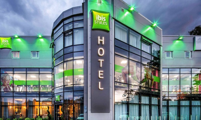Oldbury Hotel | Comfortable ibis Styles Birmingham Oldbury with Spa & Dining