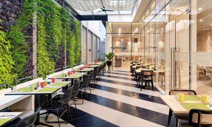 Bogor Tengah Hotel | Stylish Ibis Styles Bogor Pajajaran with Family-Friendly Amenities