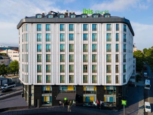 Merter Hotel | Experience ibis Styles Istanbul Merter: 5-Star Amenities Await