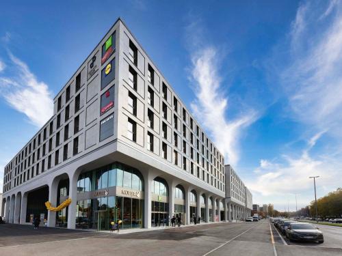 Neuperlach Hotel | Discover ibis Styles Muenchen Perlach: Pet-Friendly Comfort