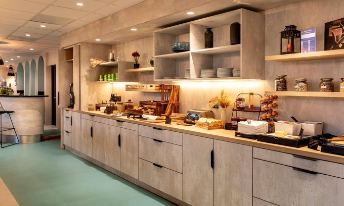 Saint-Denis Hotel | Comfortable ibis Styles Paris Saint Denis with Spa & Dining
