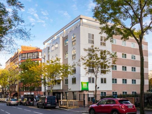 Gare Hotel | Pet-Friendly ibis Styles Paris Tolbiac Bibliotheque Awaits