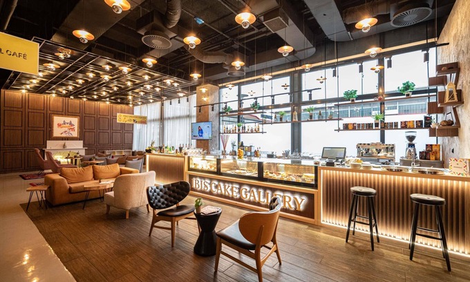 Alipasin Most Hotel | Stylish ibis Styles Sarajevo: Guest Rated 8.6/10 with Spa & Pool