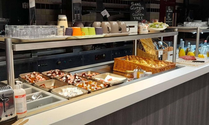 Segre Hotel | Relax at ibis Styles Segre: Spa, Restaurant & Family-Friendly