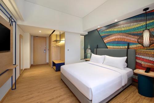 Bumi Serpong Damai Hotel | Inviting ibis Styles Serpong BSD City: Pool, Spa & Dining