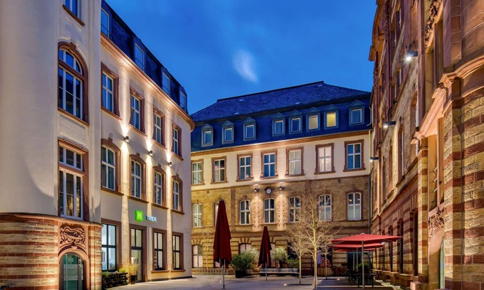 Mitte Hotel | Discover ibis Styles Trier: Family-Friendly with Pool Access