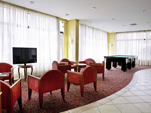 Taubate Hotel | Discover ibis Taubate: Pet-Friendly with Great Amenities