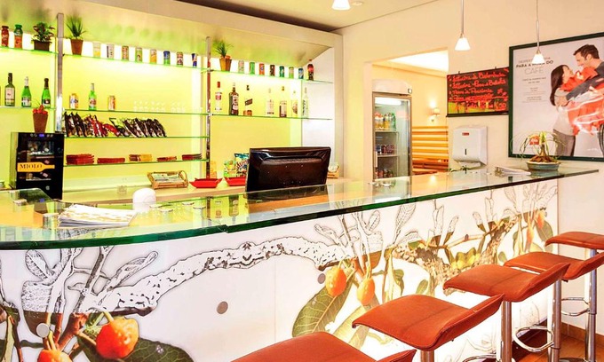 Saraiva Hotel | Comfortable ibis Uberlandia: Family-friendly & Pet Welcoming