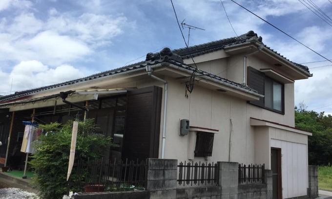 Ibusuki House | Welcome to Ibusiki Shizuka: Pet-Friendly & Hot Tub Awaits!