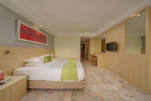 Talat Phlu Hotel | iCheck inn Thapra