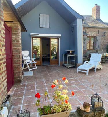 Moyenneville House | Discover Ici c'est chouette: Pet & Child-Friendly Retreat