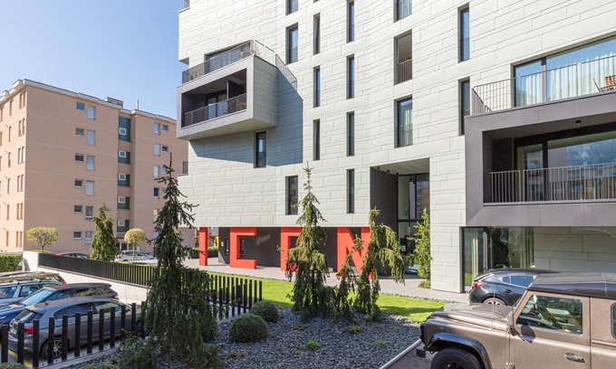 Lugano Apartment | Premium Icon H 206 Suite with Spa and Family Amenities