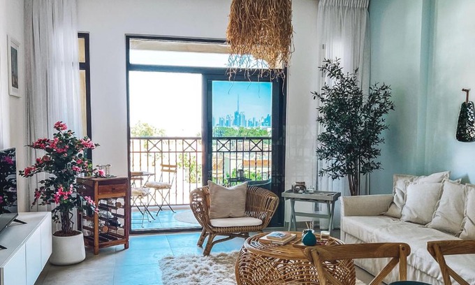 Umm Suqeim 3 Apartment | Unforgettable Views Apartment with Balcony Near the Beach