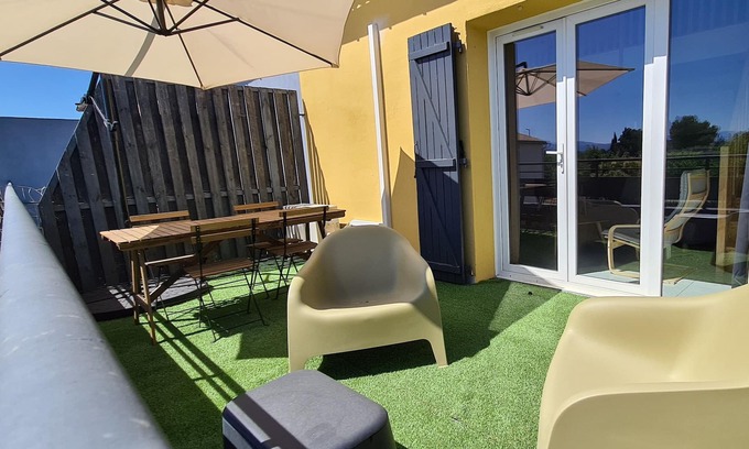 Coustellet Apartment | Idéalement Situé en Plein Cœur du Luberon