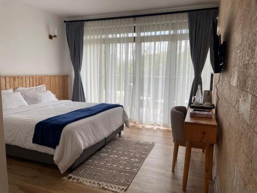 Nyeri County Hotel | Idan Barn Suites and Café