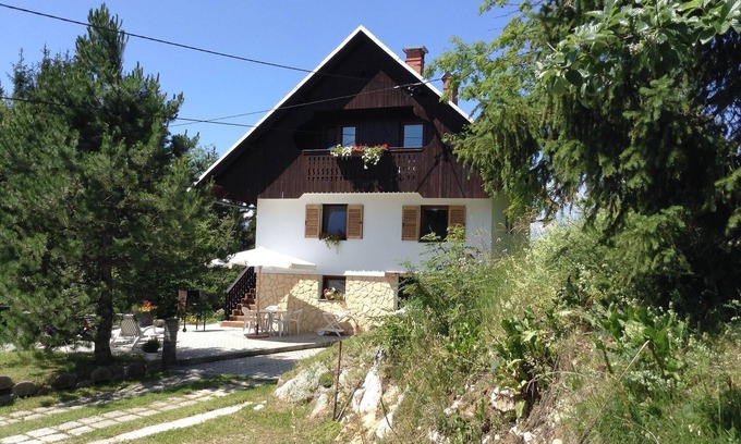 Koprivnik v Bohinju Apartment | Perfect Retreat for Nature Lovers and Outdoor Enthusiasts