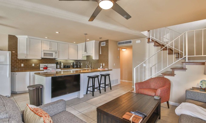 Palm Desert Condo | Modern Condo by El Paseo with Pool & Tennis Access