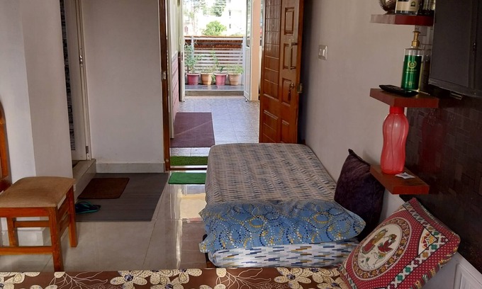 Mysore House | Cozy Room for Couples & Individuals with Kitchenette Access