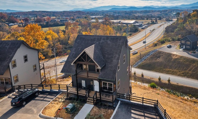 Sevierville Cabin | Scenic Views & Prime Location with Indoor Pool and Hot Tub