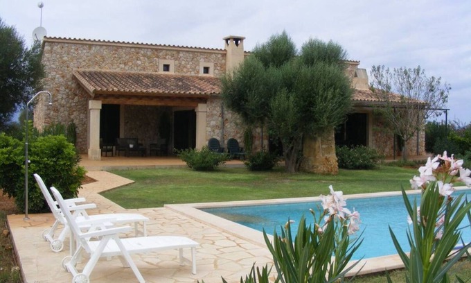 Majorca Villa | Family-Friendly Retreat with Private Pool & Top Ratings