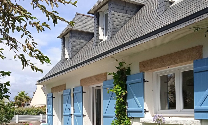 Treffiagat House | Ideal family holiday home, 250m from the beach