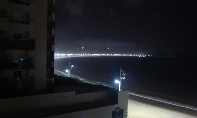 Centro Apartment | Cozy Beachfront Apartment with Ocean Views & Pet-Friendly Perks