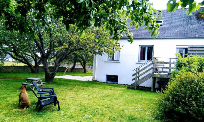 Riantec House | Perfect Seaside Getaway for Families and Friends