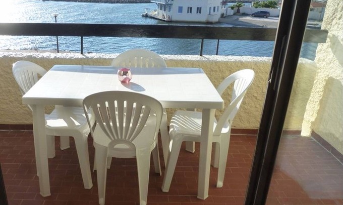 Le Barcares Apartment | Perfect Retreat for Couples or Families by the Ocean