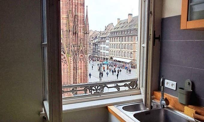 City-Centre - Petite France Apartment | "Ideal for the Christmas Market"