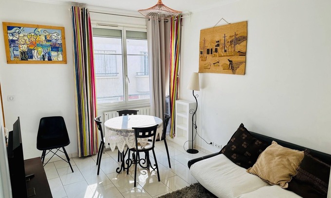 Saint-Mande Apartment | Perfect Paris Getaway: Pet-Friendly Near Bois de Vincennes