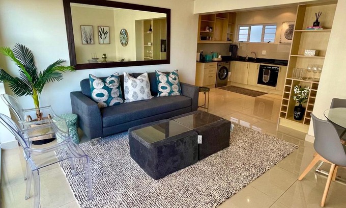 Mouille Point Apartment | Ideal Stay at #19, Mouille Point – Guest Rated 9.8