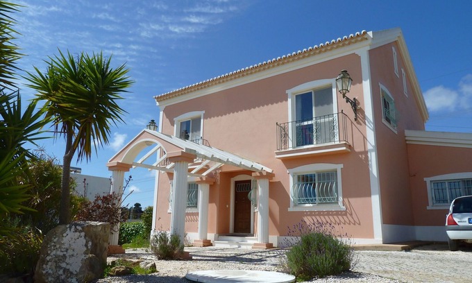 Funchal Villa | Tranquil Oasis with Breathtaking Views Near Lagos