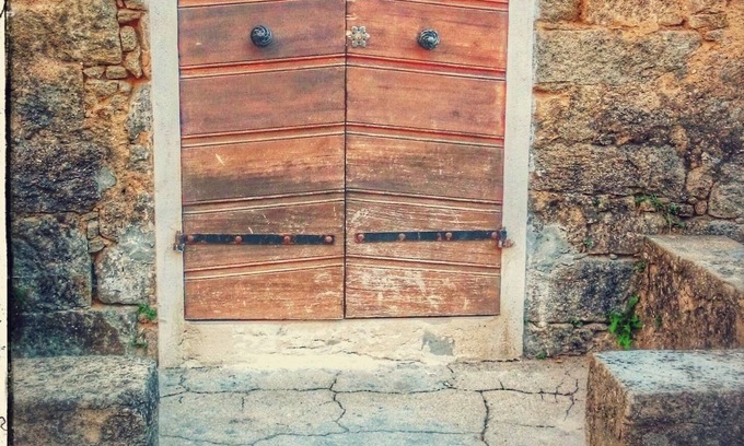 Tavera House | Explore Corsica: Family-Friendly Hotel with Ocean Views
