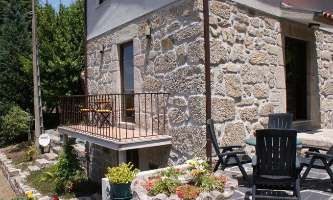 Oliveira do Hospital House | Perfect Retreat for Families or Groups with Pool & Kitchen