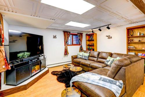 Fairbanks House | Prime Fairbanks Vacation Rental for Family Fun & Comfort