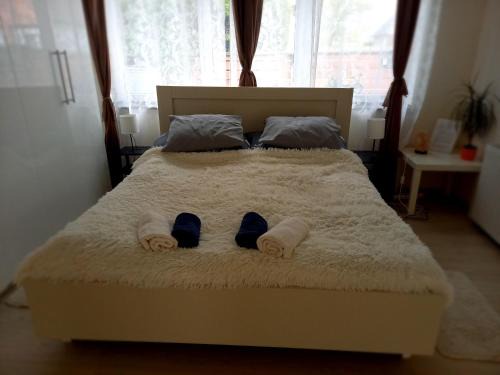 Tiszafured Apartment | Idill Üdülőház 2: Rated 9/10 with Unique Amenities