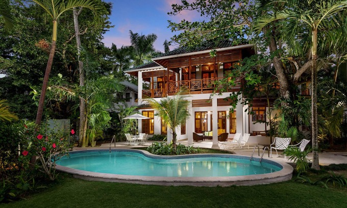 Negril Villa | Unwind at Idle Awhile Villas: Oceanfront Bliss Awaits