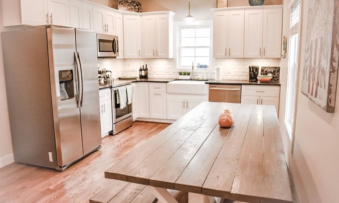 Richmond House | Idyllic Idlewood Hive: Family-Friendly in Richmond