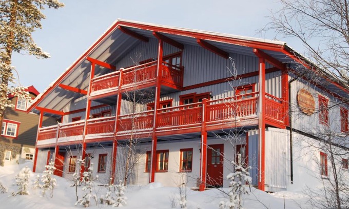 Idrefjall Apartment | Idre Fjäll & Söderbyn: Ski In/Ski Out with Oceanfront Views