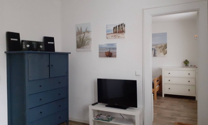 Zernsdorf Apartment | Scenic Apartment at Krüpelsee with Ocean and Lake Views